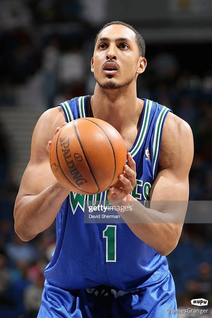 明尼苏达森林狼窗口期造点机会，志在欧冠名次提升，媒体盛赞，身体对抗强度拉满